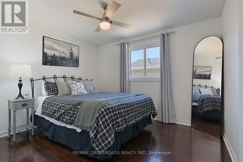 53 Priscilla'S Place, Barrie (Painswick South), ON - Indoor Photo Showing Bedroom