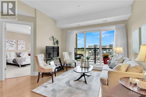 Living room with view to primary bedroom - 615 Longfields Drive Unit#302, Ottawa, ON - Indoor Photo Showing Living Room