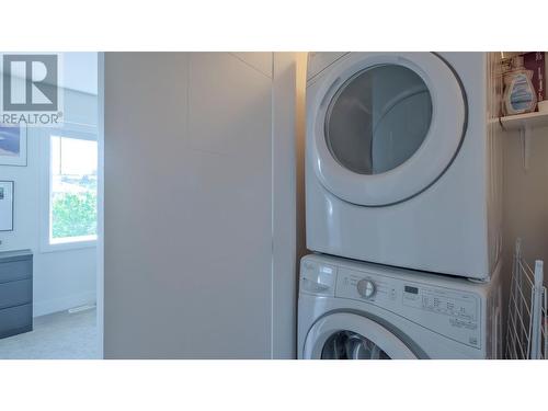 300 Drysdale Boulevard Unit# 38, Kelowna, BC - Indoor Photo Showing Laundry Room