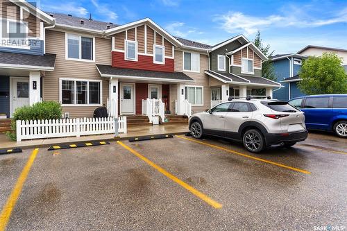 13 5762 Gordon Road, Regina, SK - Outdoor With Facade