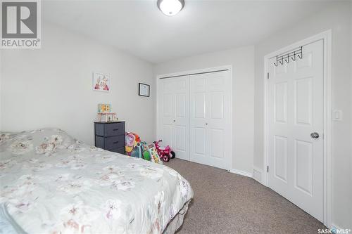 24 118 Pawlychenko Lane, Saskatoon, SK - Indoor Photo Showing Bedroom