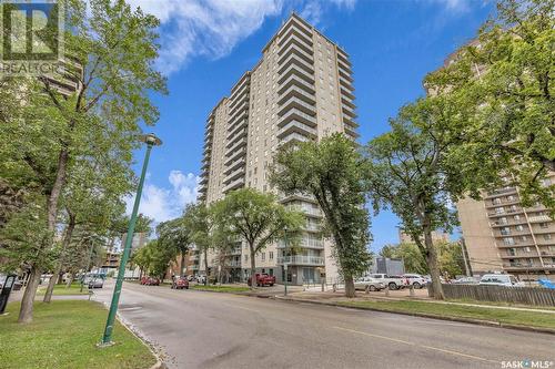 906 320 5Th Avenue N, Saskatoon, SK - Outdoor With Facade