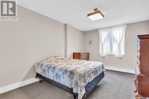 906 320 5Th Avenue N, Saskatoon, SK - Indoor Photo Showing Bedroom