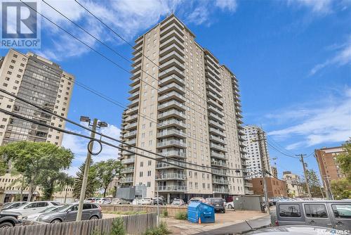 906 320 5Th Avenue N, Saskatoon, SK - Outdoor With Balcony With Facade