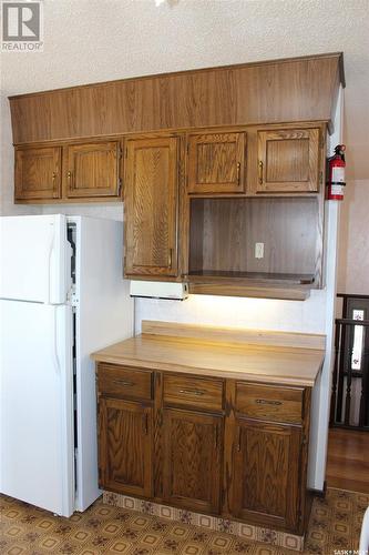 665 9Th Street W, Shaunavon, SK - Indoor Photo Showing Kitchen