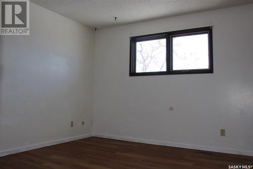 665 9Th Street W, Shaunavon, SK - Indoor Photo Showing Other Room