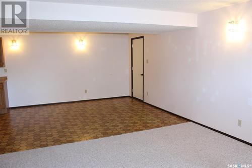 665 9Th Street W, Shaunavon, SK - Indoor Photo Showing Other Room