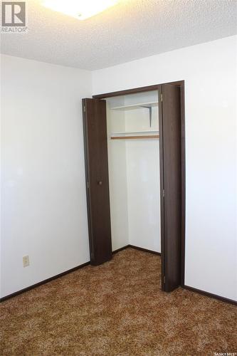 665 9Th Street W, Shaunavon, SK - Indoor Photo Showing Other Room