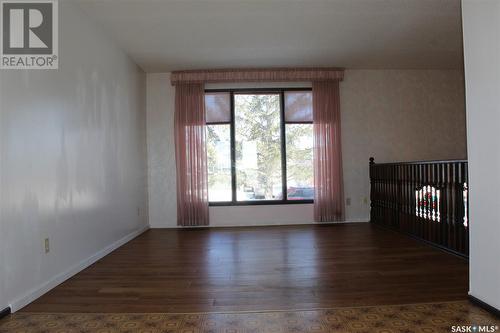 665 9Th Street W, Shaunavon, SK - Indoor Photo Showing Other Room