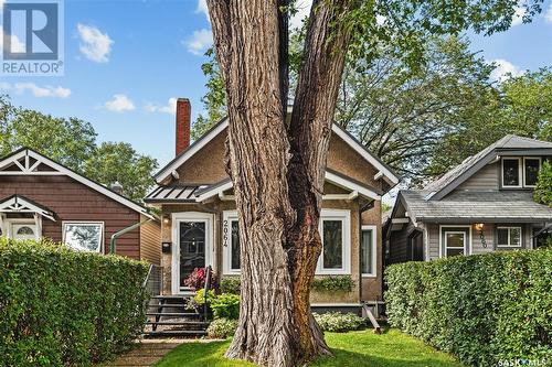 2064 Princess Street, Regina, SK - Outdoor With Facade