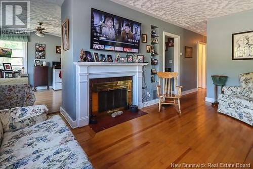 32 Hillcrest Drive, Saint John, NB - Indoor Photo Showing Living Room With Fireplace