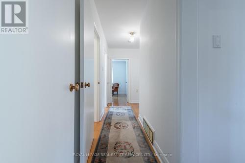 173 Betty Ann Drive, Toronto, ON - Indoor Photo Showing Other Room