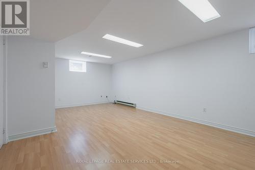 173 Betty Ann Drive, Toronto, ON - Indoor Photo Showing Other Room