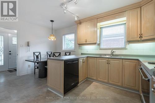 173 Betty Ann Drive, Toronto, ON - Indoor Photo Showing Kitchen With Double Sink