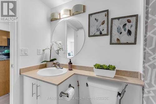 1908 - 16 Yonge Street, Toronto, ON - Indoor Photo Showing Bathroom