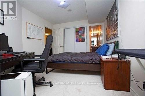 715 - 19 Grand Trunk Crescent, Toronto (Waterfront Communities), ON - Indoor Photo Showing Bedroom