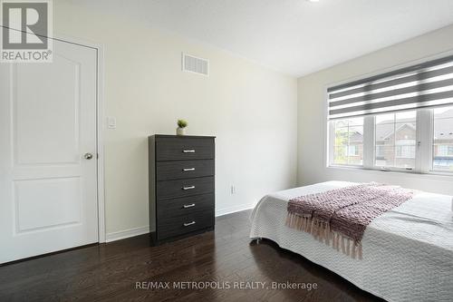 16 Yellowknife Road, Brampton, ON - Indoor Photo Showing Bedroom