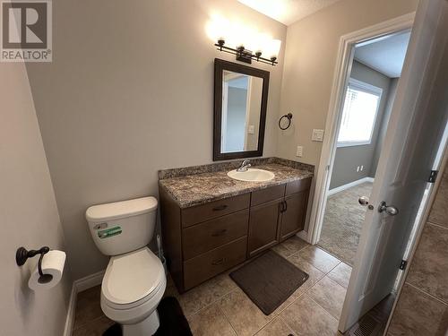 5617 Birch Drive, Fort Nelson, BC - Indoor Photo Showing Bathroom