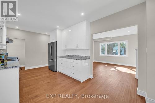 38 Macdonald Street, Toronto, ON - Indoor Photo Showing Kitchen