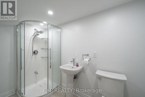 38 Macdonald Street, Toronto, ON - Indoor Photo Showing Bathroom