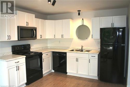 668 Palmateer Drive, Kincardine, ON - Indoor Photo Showing Kitchen With Double Sink