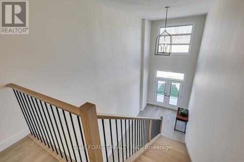 6441 Royal Magnolia Avenue, London, ON - Indoor Photo Showing Other Room