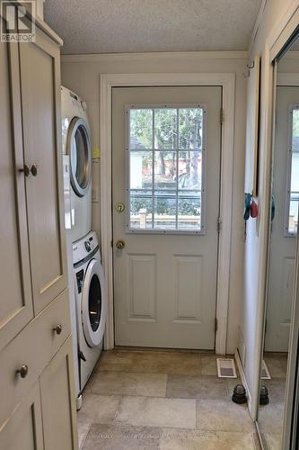 16 Grace Court, Bayham (Port Burwell), ON - Indoor Photo Showing Laundry Room