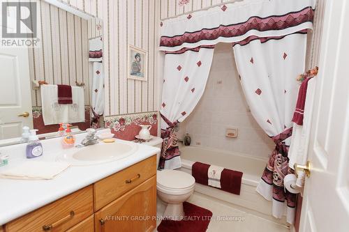 16 Hillview Drive, Kawartha Lakes (Bobcaygeon), ON - Indoor Photo Showing Bathroom