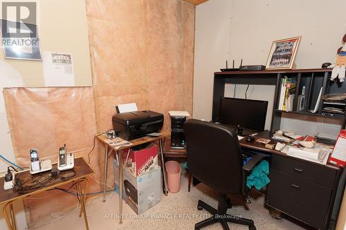 16 Hillview Drive, Kawartha Lakes (Bobcaygeon), ON - Indoor Photo Showing Office