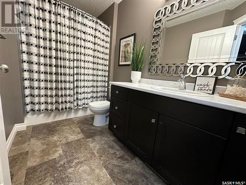 507 Anderson Drive, Hudson Bay, SK - Indoor Photo Showing Bathroom