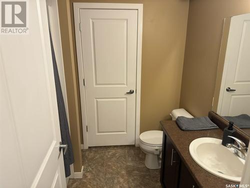 56 5565 Blake Crescent, Regina, SK - Indoor Photo Showing Bathroom