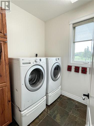 24 Bridger Drive, Meadow Lake, SK - Indoor Photo Showing Laundry Room