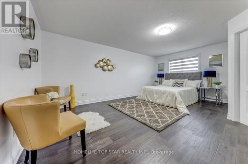 121 Casabel Drive, Vaughan, ON - Indoor Photo Showing Bedroom