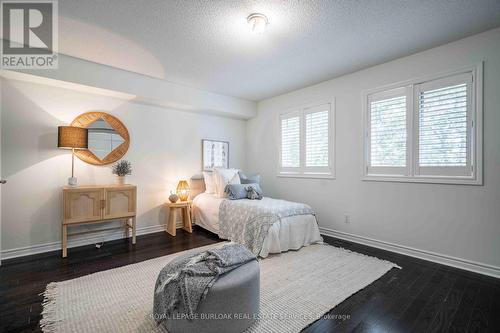 5I Brussels Street, Toronto, ON - Indoor Photo Showing Bedroom