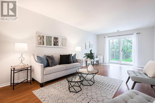 101 - 245 Queen Street W, Centre Wellington, ON - Indoor Photo Showing Living Room