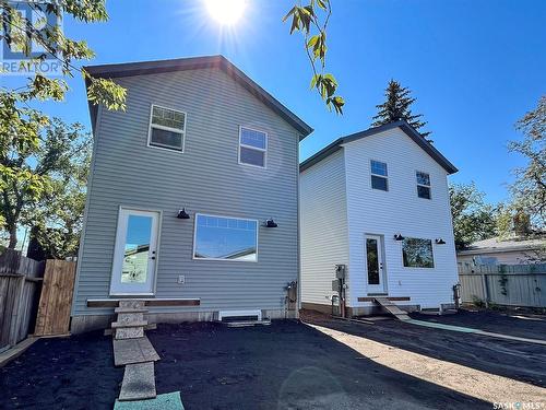 1013 7Th Street E, Saskatoon, SK - Outdoor With Exterior