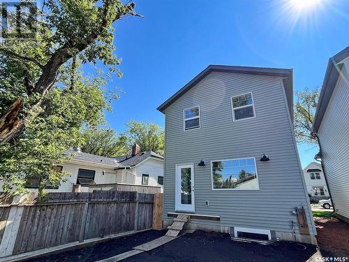 1013 7Th Street E, Saskatoon, SK - Outdoor With Exterior