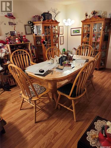 2002 Easthill, Saskatoon, SK - Indoor Photo Showing Dining Room