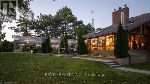 1424 Four Mile Creek Road, Niagara-On-The-Lake, ON - Outdoor With Deck Patio Veranda