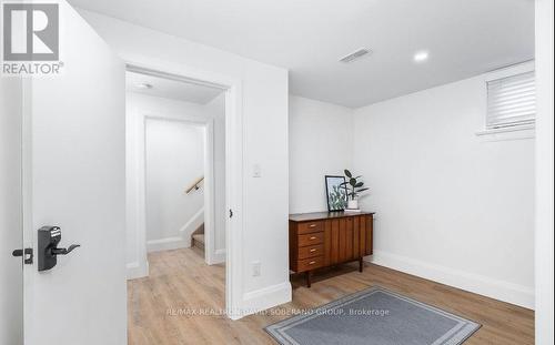 10 Cavotti Crescent, Toronto, ON - Indoor Photo Showing Other Room