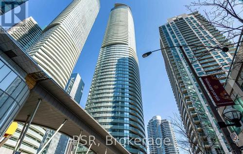 3210 - 12 York Street, Toronto, ON - Outdoor With Facade