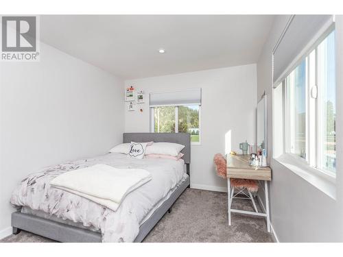 2253 Shuswap Avenue, Lumby, BC - Indoor Photo Showing Bedroom