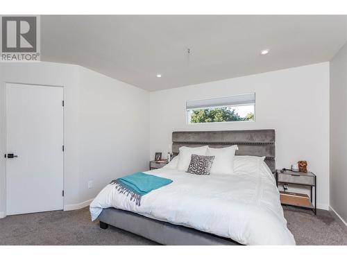 2253 Shuswap Avenue, Lumby, BC - Indoor Photo Showing Bedroom