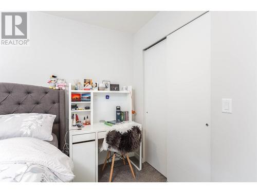 2253 Shuswap Avenue, Lumby, BC - Indoor Photo Showing Bedroom