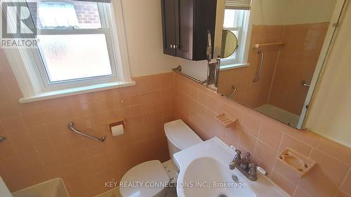 85 Elma Street, Toronto (Mimico), ON - Indoor Photo Showing Bathroom