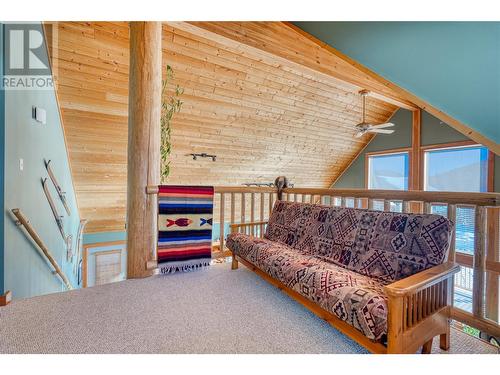 112 Creekview Road, Penticton, BC - Indoor