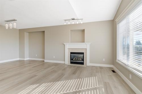 2868 Salish Road, West Kelowna, BC - Indoor Photo Showing Living Room With Fireplace