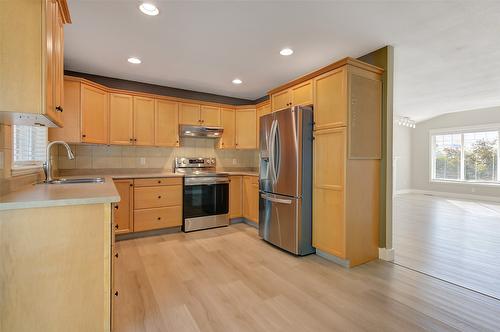 2868 Salish Road, West Kelowna, BC - Indoor Photo Showing Kitchen With Stainless Steel Kitchen