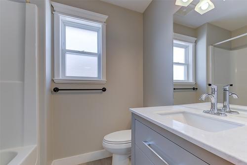 2868 Salish Road, West Kelowna, BC - Indoor Photo Showing Bathroom