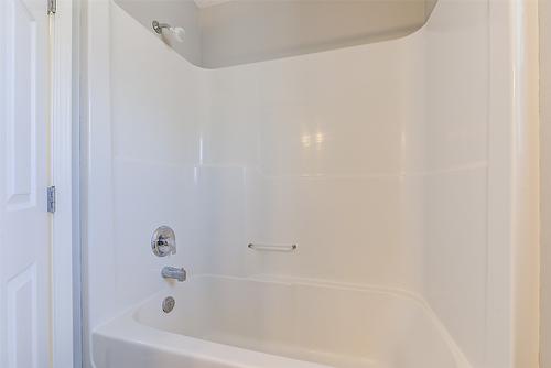 2868 Salish Road, West Kelowna, BC - Indoor Photo Showing Bathroom